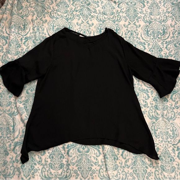 lida collection Tops - MUST GO!! Lida Collection Black V Neck Cross Blouse